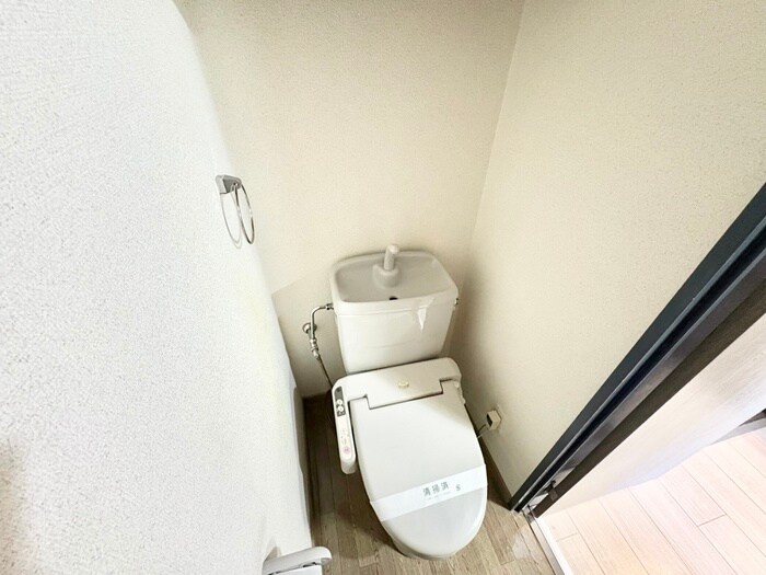 物件内観写真13　(トイレ)