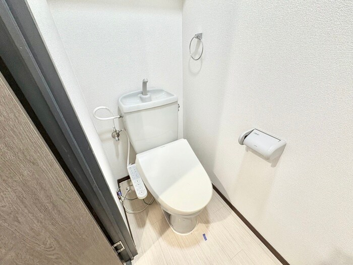 物件内観写真13　(トイレ)