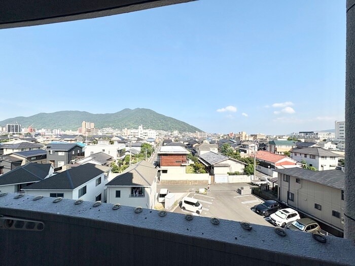 物件内観写真17　(室内からの展望)