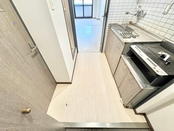 物件内観写真21　(廊下)