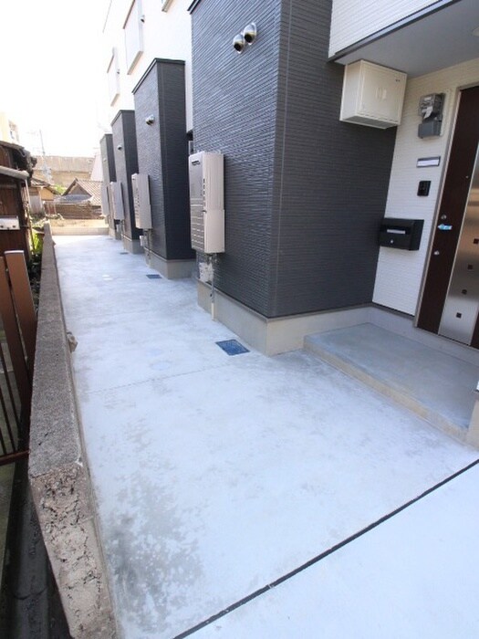 物件外観写真3　(外観写真)