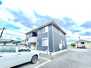 スクーデリア2007　C外観写真