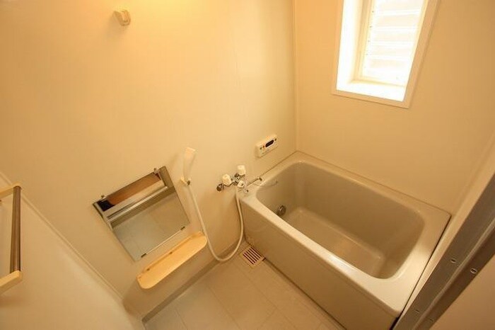 物件内観写真8　(バス／シャワールーム等)