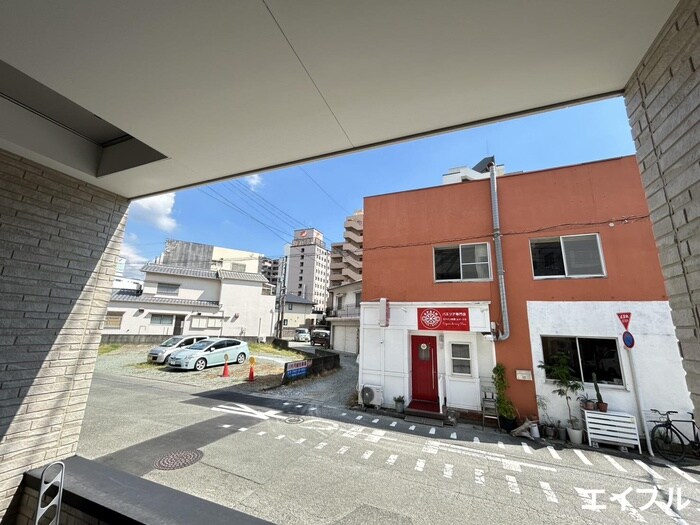 物件内観写真14　(室内からの展望)