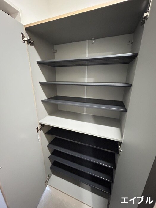 物件内観写真18　(靴箱)