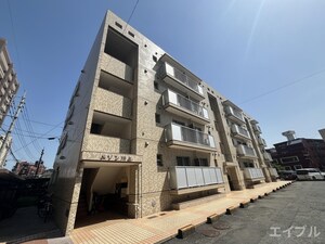 ﾒｿﾞﾝ川上外観写真