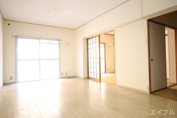 物件内観写真7　(居室)