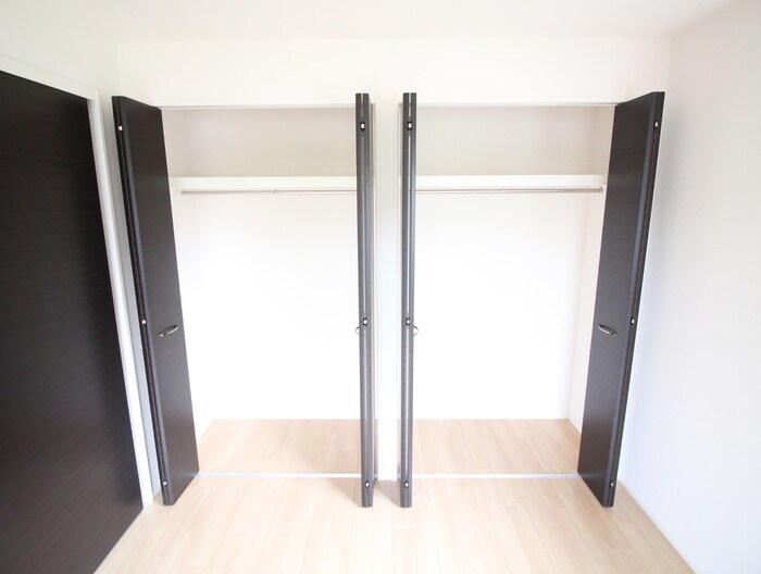 物件内観写真13　(収納)