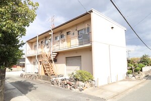 深町アパート外観写真