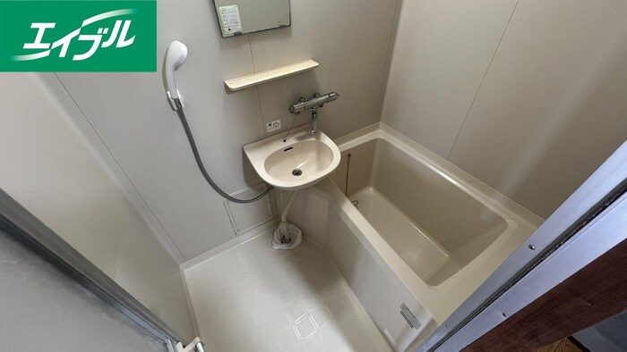 物件内観写真9　(バス／シャワールーム等)