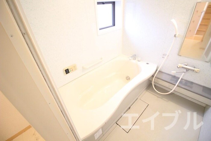 物件内観写真11　(バス／シャワールーム等)