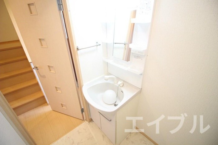 物件内観写真13　(洗面)