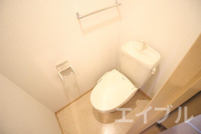 物件内観写真14　(トイレ)