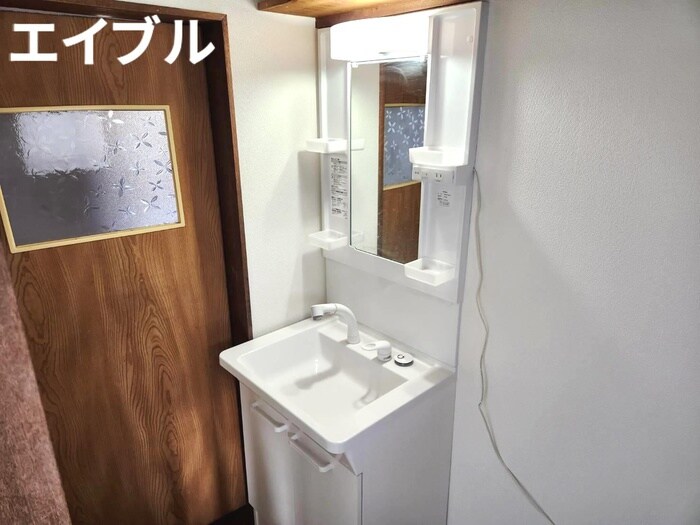 物件内観写真8　(洗面)