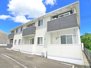 カーサ・パーシモン外観写真