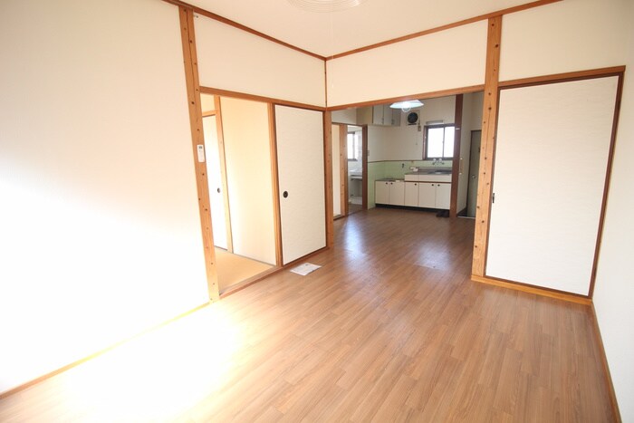 物件内観写真6　(居室)