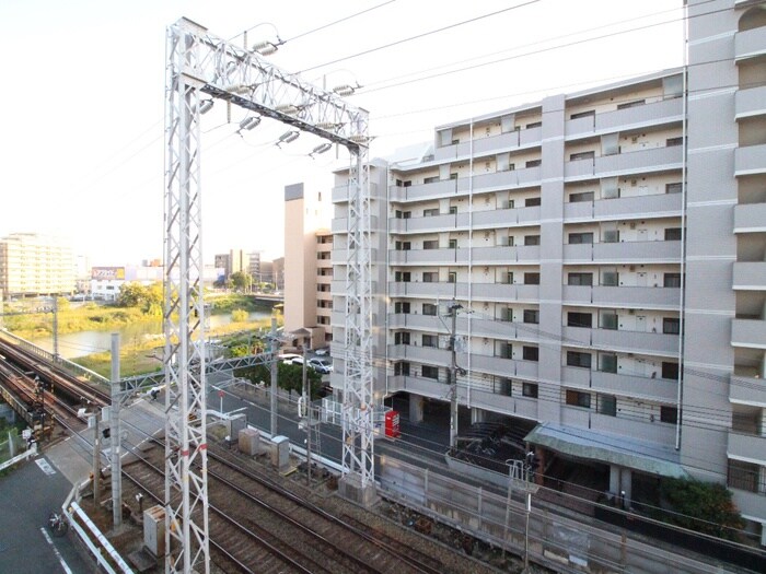 物件内観写真22　(室内からの展望)