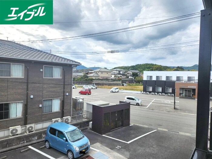 物件内観写真13　(室内からの展望)