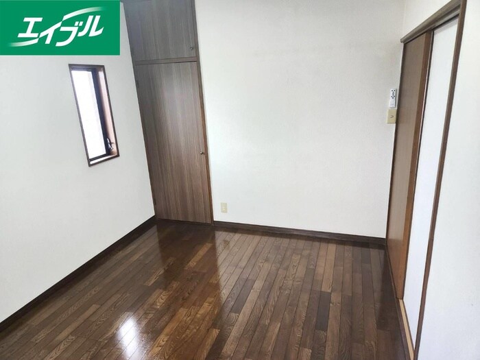 物件内観写真18　(居室)