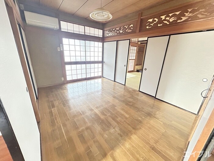 物件内観写真7　(居室)