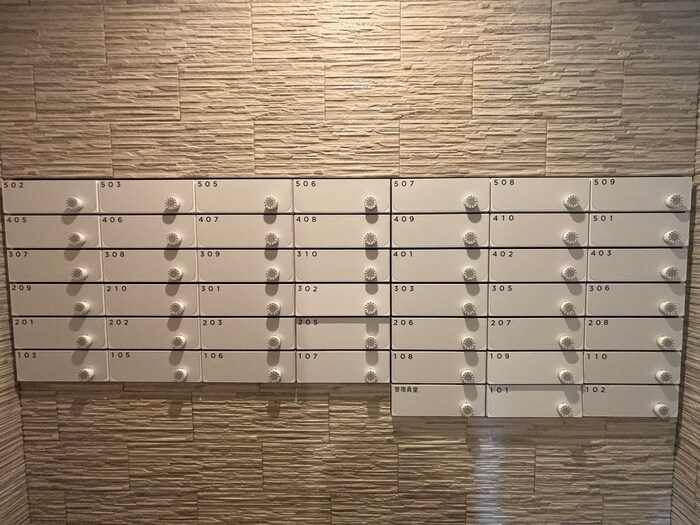 物件外観写真6　(建物設備)