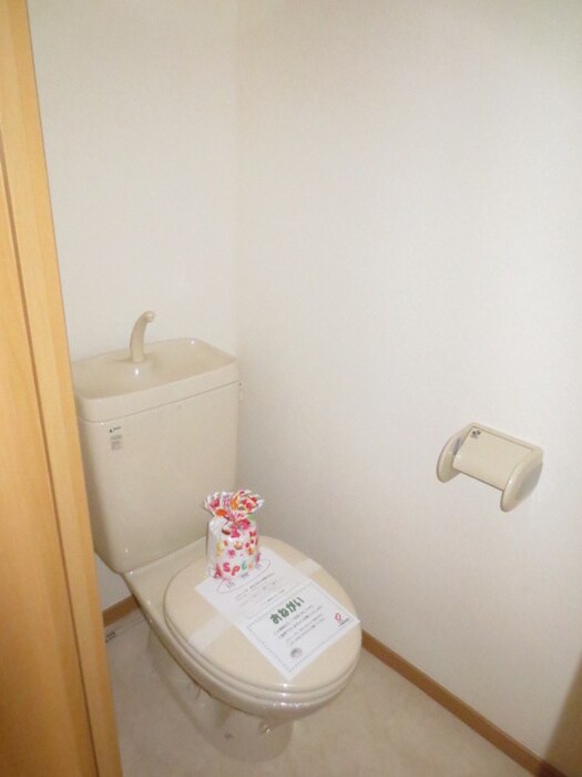 物件内観写真10　(トイレ)