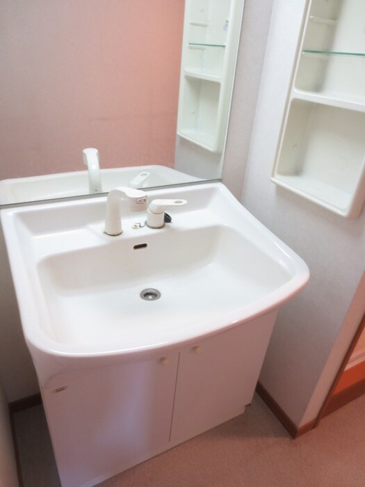 物件内観写真6　(洗面)