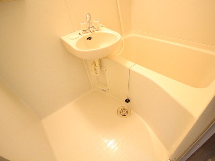 物件内観写真9　(バス／シャワールーム等)