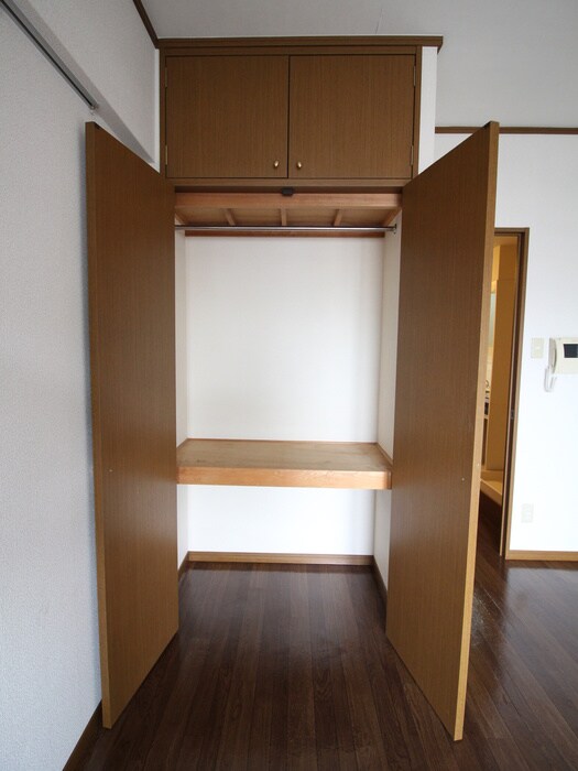 物件内観写真15　(収納)