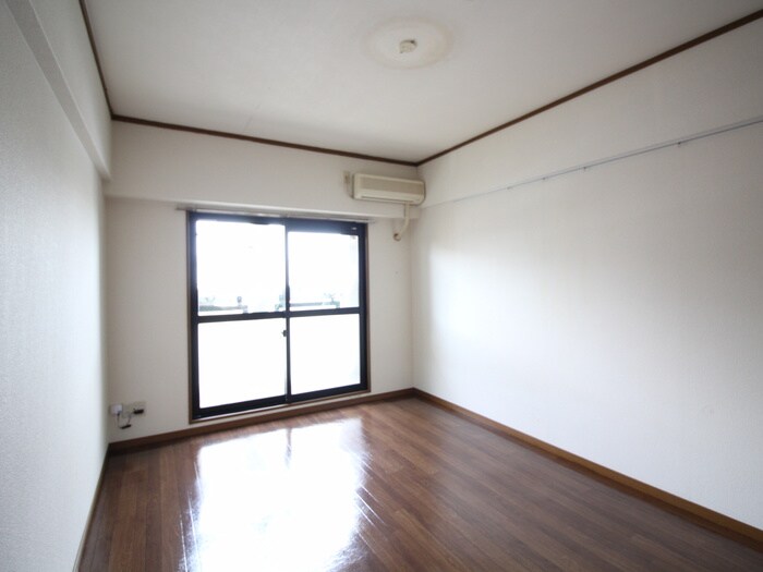 物件内観写真22　(居室)