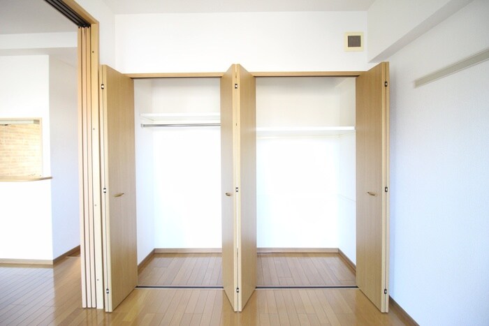 物件内観写真15　(収納)