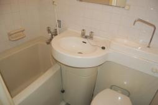 物件内観写真8　(バス／シャワールーム等)