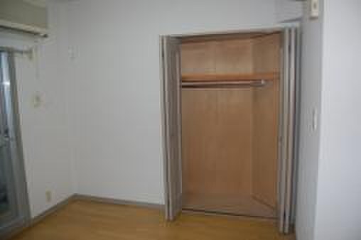 物件内観写真10　(収納)