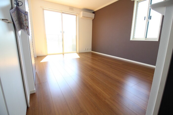 物件内観写真6　(居室)