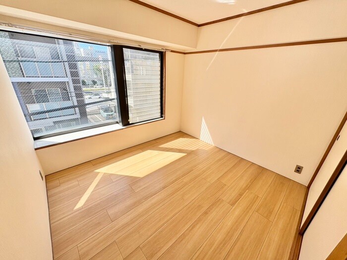 物件内観写真5　(居室)