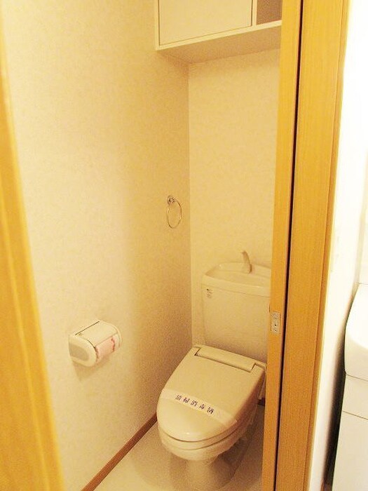 物件内観写真9　(トイレ)