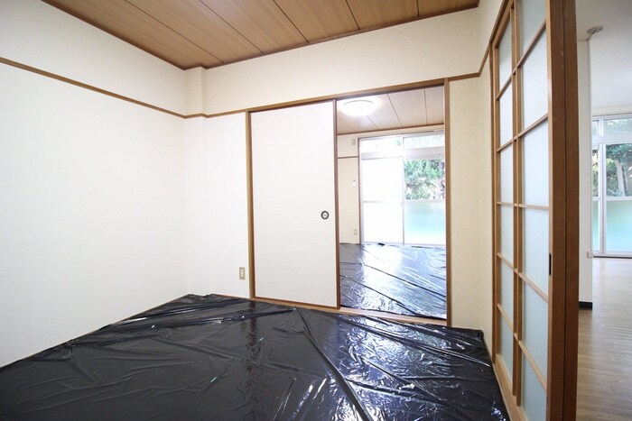 物件内観写真8　(居室)