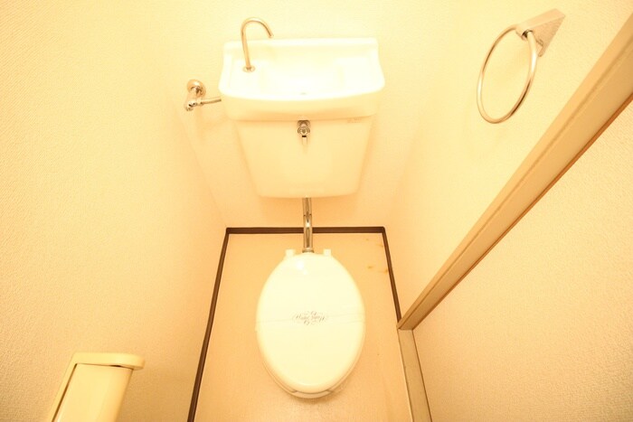 物件内観写真12　(トイレ)