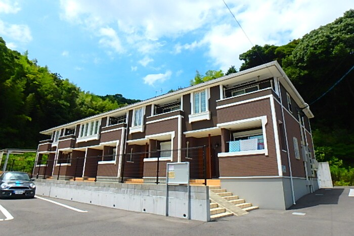 物件外観写真4　(外観写真)