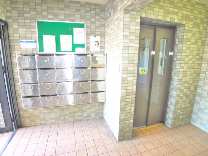 物件外観写真3　(建物設備)