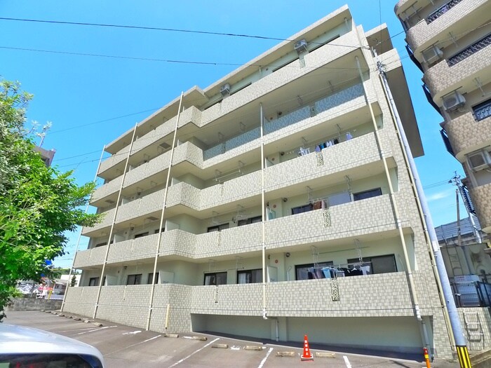 物件外観写真6　(外観写真)