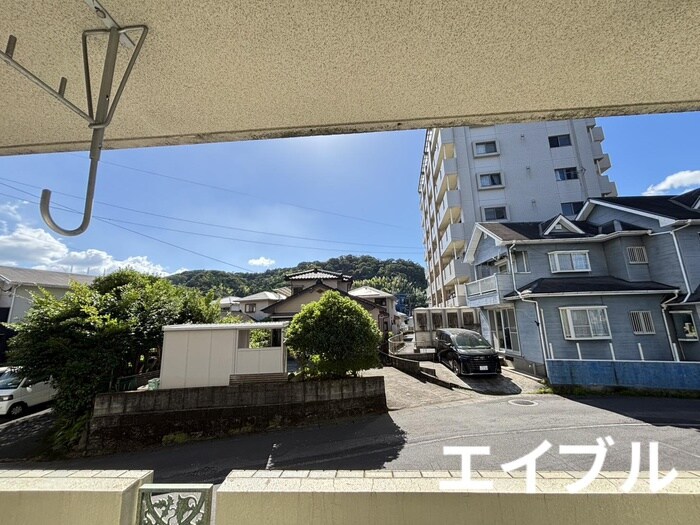 物件内観写真15　(室内からの展望)