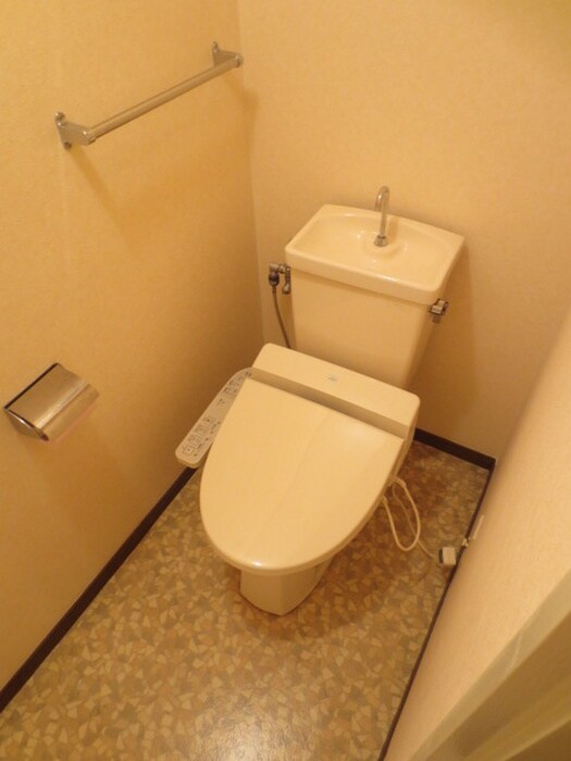 物件内観写真15　(トイレ)