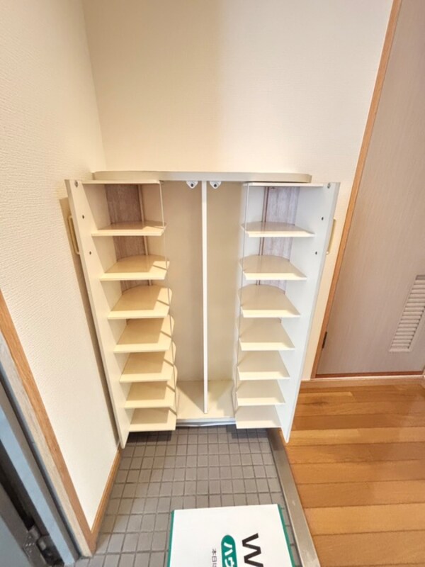 靴箱