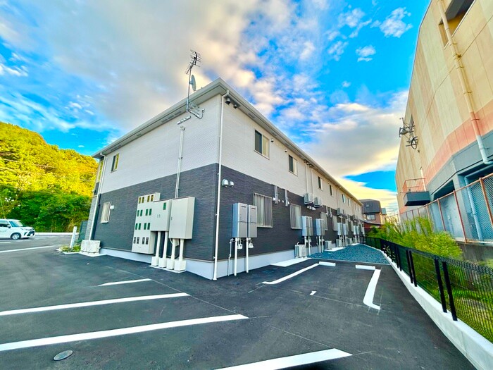 物件外観写真4　(外観写真)