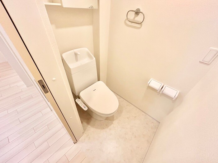 物件内観写真10　(トイレ)