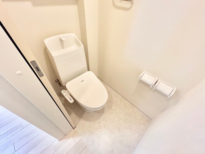 物件内観写真10　(トイレ)