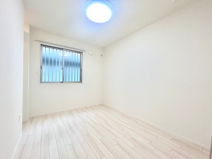 物件内観写真16　(内観写真)