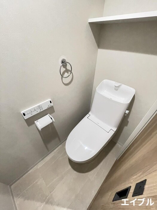 物件内観写真14　(トイレ)