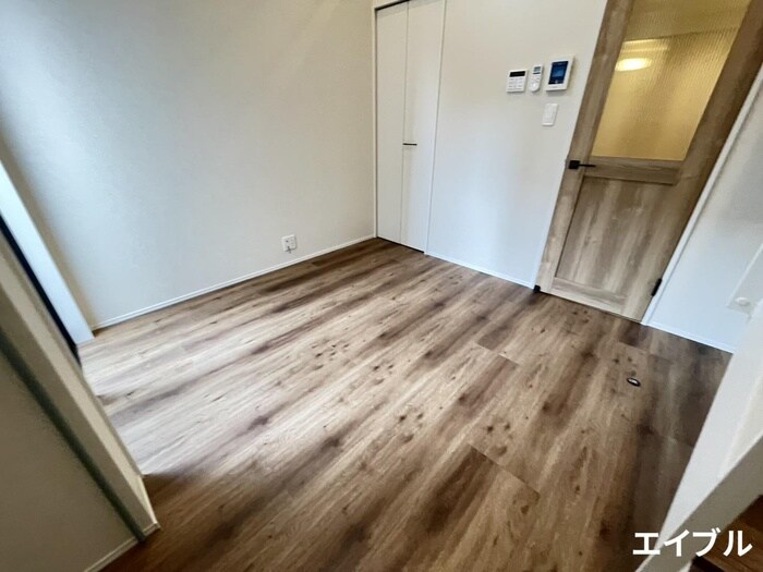 物件内観写真18　(居室)